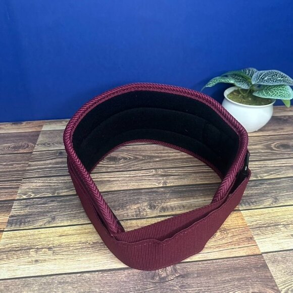 NWOT Harbinger Foam Core Belt 4.5" for Lifting Size Small (Merlot) - Picture 4 of 8